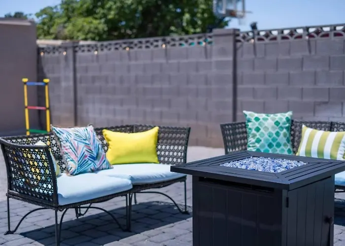 Holiday home Fab Phx Getaway W/ Pool & Fire Pit Phoenix