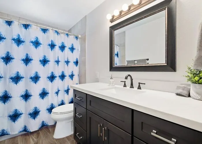 Fab Phx Getaway W/ Pool & Fire Pit Holiday home Phoenix
